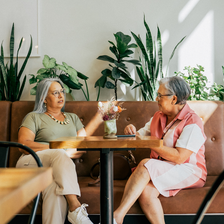 Restaurants & Cafes
